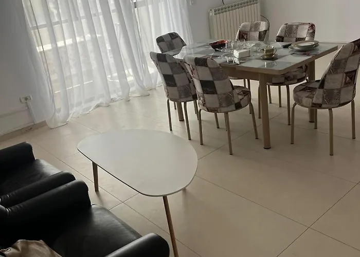 Apartament1 Faleza Nord * Constanţa
