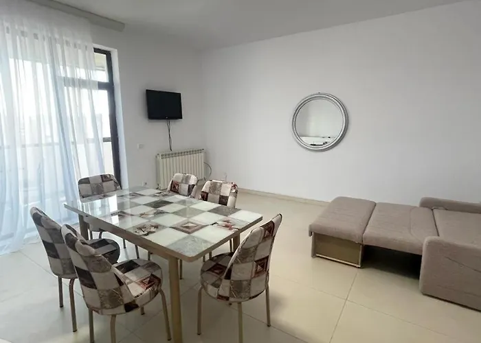 Apartament1 Faleza Nord *